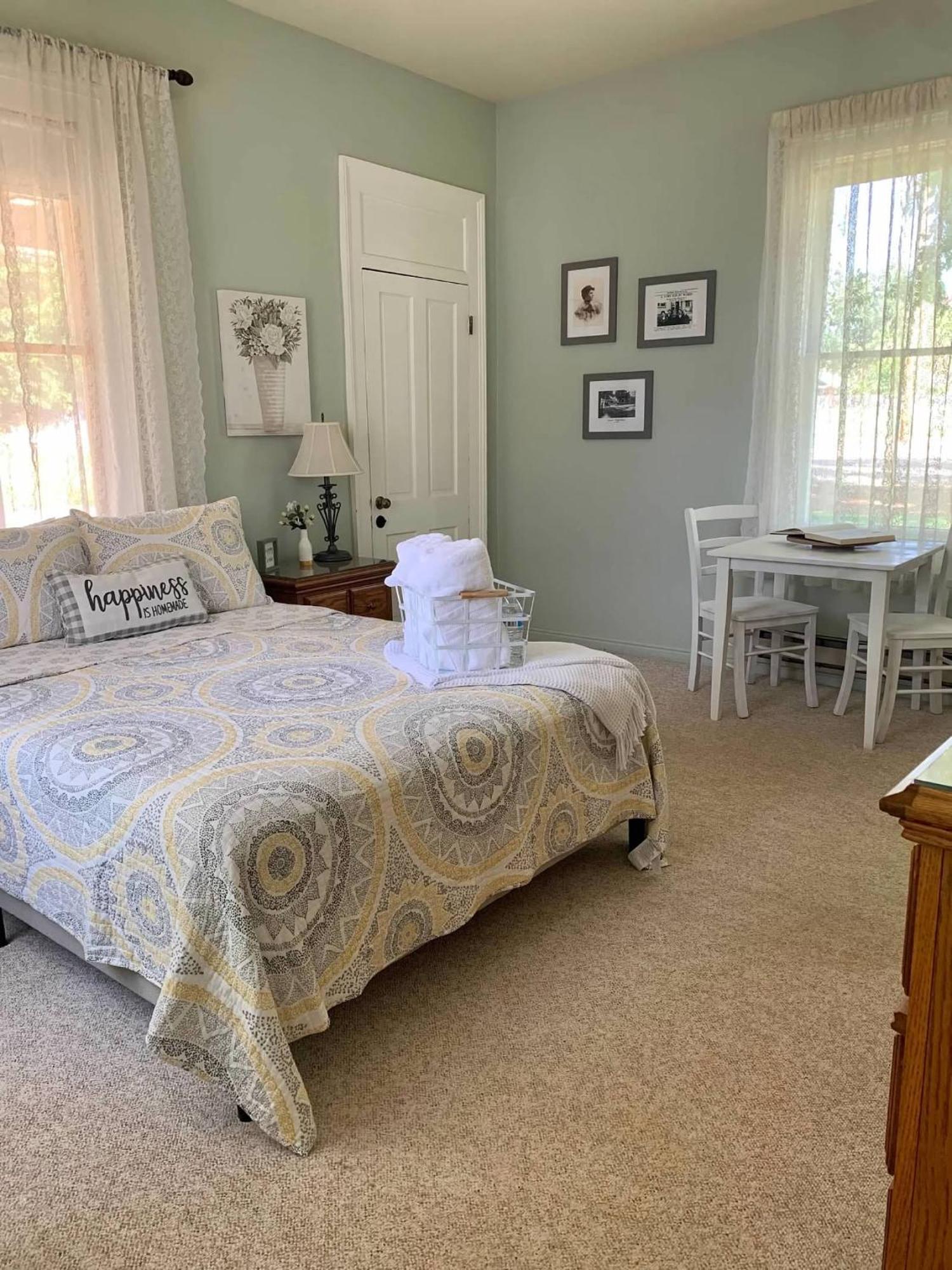 The Mayor'S Suite @ The Historic Kanab Inn Exterior photo
